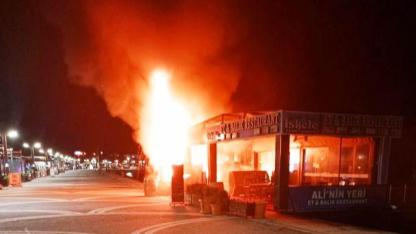 Edremit’e işyeri yangını