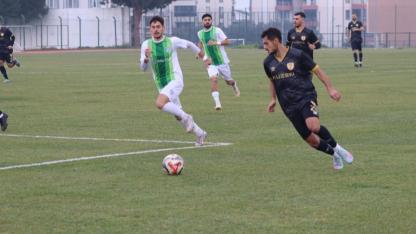 Edremitspor 3 puanı 5 golle aldı