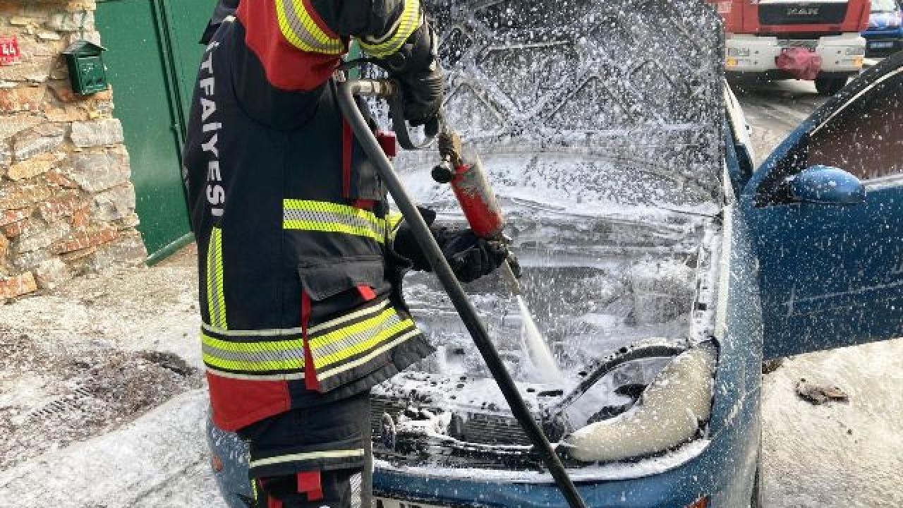 Edremit'te araç yangını
