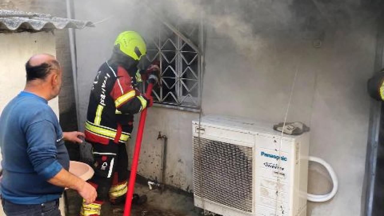 Gömeç’te iki katlı evde yangın