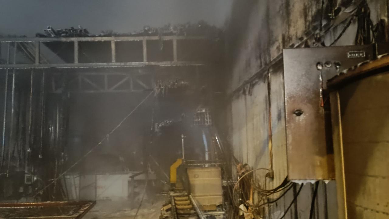 Gönen sanayi sitesinde korkunç yangın