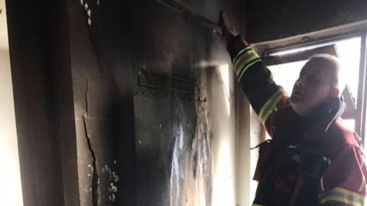 İvrindi’de ev yangını