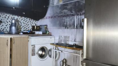 Karesi’de Yangın: Ev Dumanla Kaplandı, 1 Kişi Hastaneye Kaldırıldı