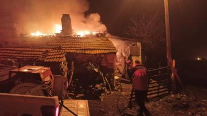 Savaştepe'de ev yangını: 1 yaralı