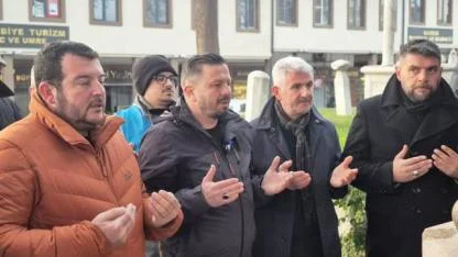 AK Parti Balıkesir Teşkilatı Yeni Yıla Sahada Girdi