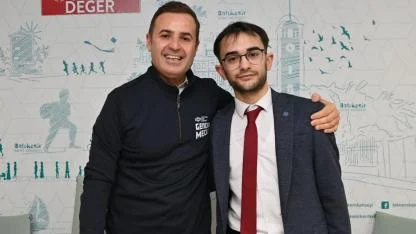 Akın, Balıkesir için gençlerle el ele