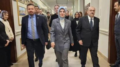 Aile Bakanı Mahinur Özdemir Göktaş, Balıkesir'de