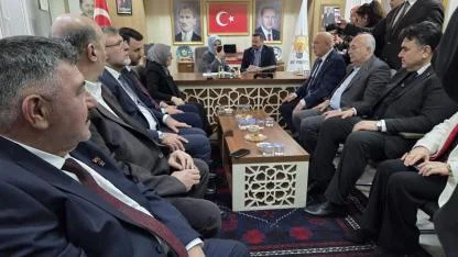 Balıkesir'de Bakan Göktaş rüzgarı..