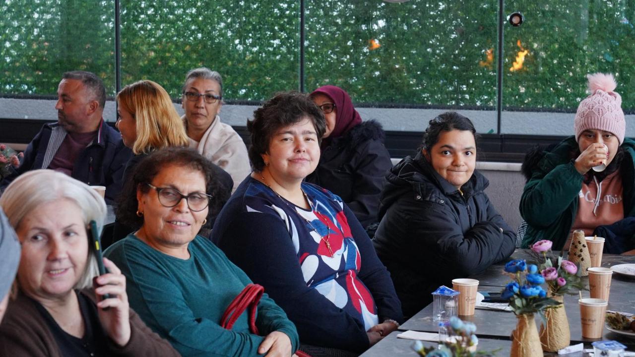 Birlik Ortopedik Engelliler Derneği’nden Engelsiz Kafe’ye Ziyaret