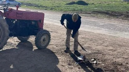Burhaniye Belediyesi Temizlik İşleri ekipleri 7/24 sahada