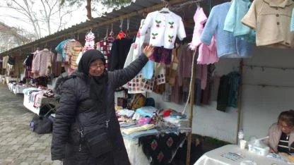 Burhaniye de Kadın Platformu Hamarat Eller Pazarı kadınları iş sahibi yaptı