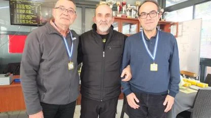 Burhaniye'de Briç Turnuvaları Devam Ediyor