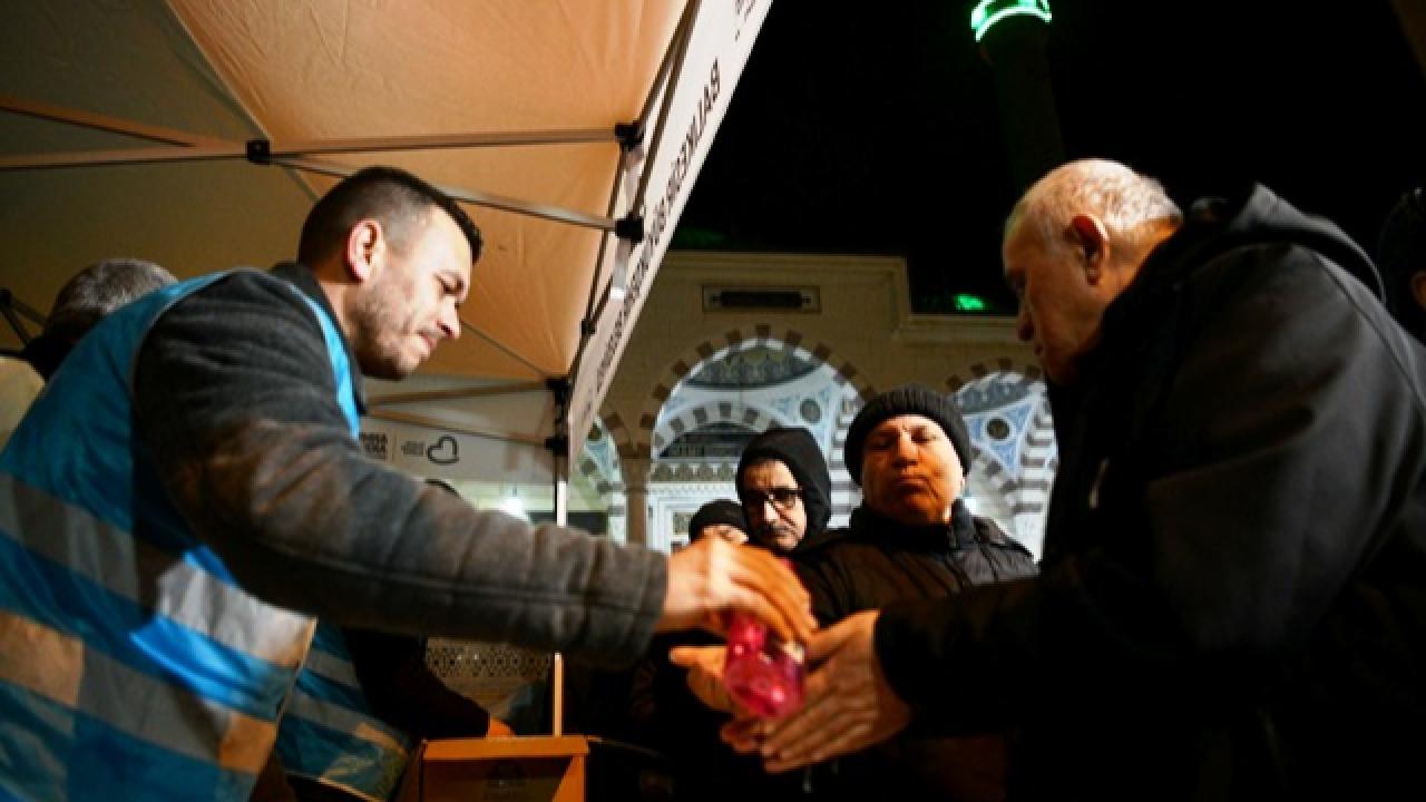 Büyükşehir, Miraç Kandili’nin bereketini paylaştı