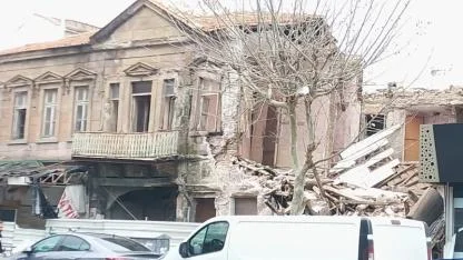 Edremit’te Tarihi Eski İstanbul Oteli Kamulaştırıldı