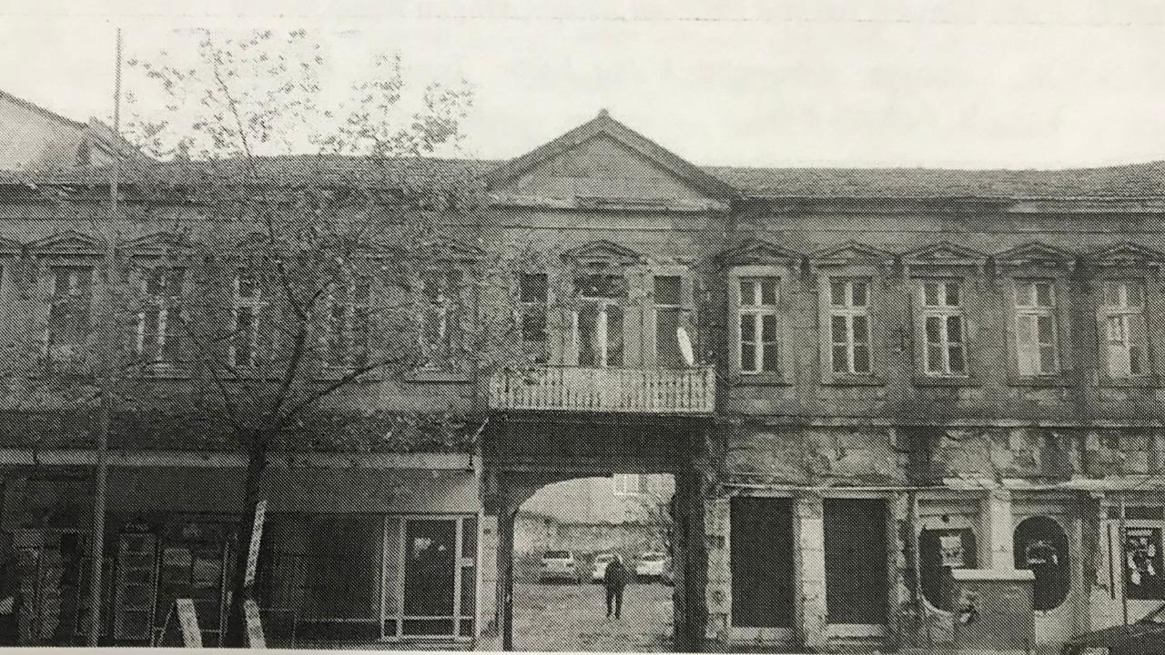 Geçmişten Günümüze Edremit Hanları