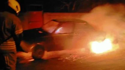 Gönen’de otomobil alevlere teslim oldu