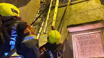 Karesi’de Çift Katlı Evde Yangın