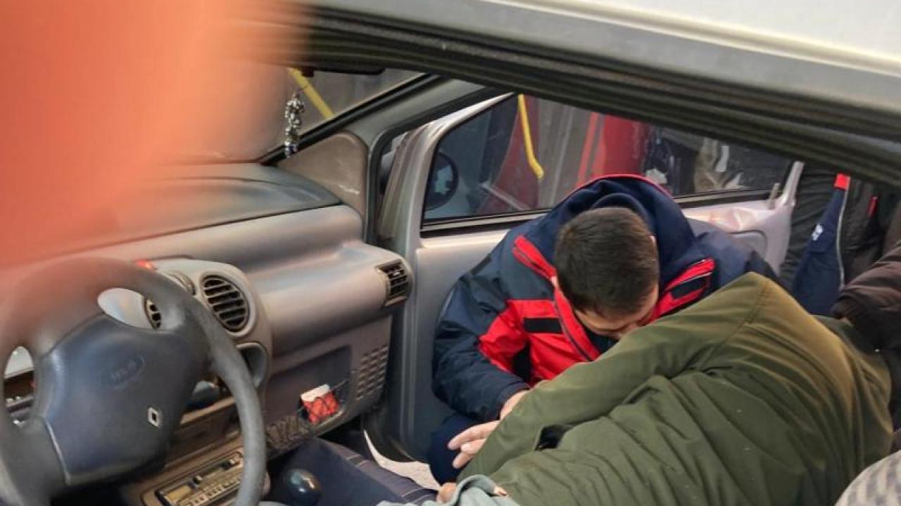 Karesi’de iki araç çarpıştı: 1 kişi ağır yaralandı