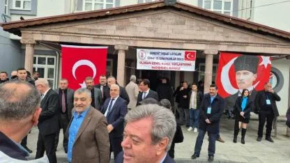 Sandıktan Güçlü Mesaj Çıktı: Edremit İnşaatçılar Odası Rasim İz Dedi