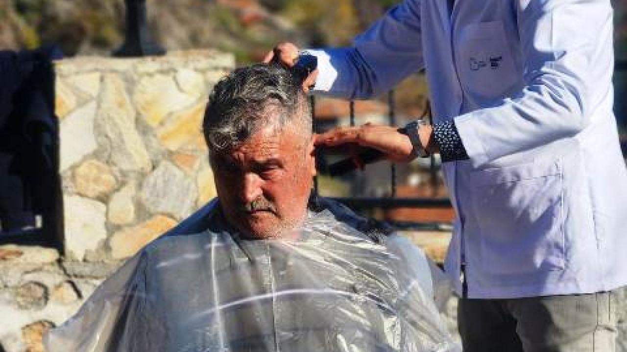 Yakın Berber uygulaması ilçe ilçe dolaşarak hizmete devam ediyor