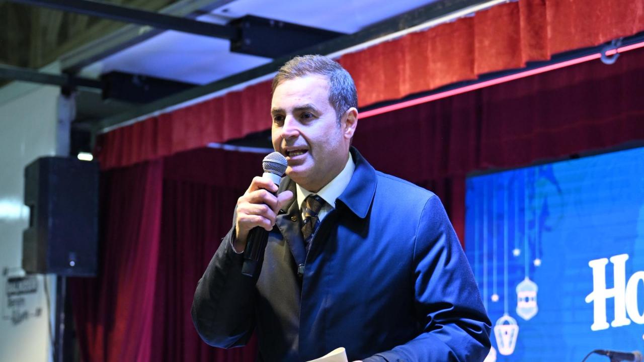 Ahmet Akın Susurluklu hemşehrileriyle aynı sofrada buluştu