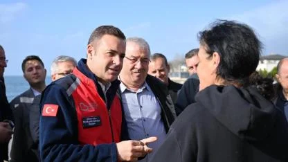 Akın, Lodos’un vurduğu Körfez’de