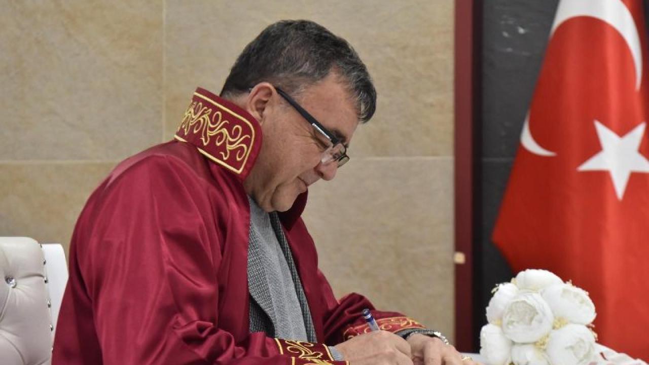 Altıeylül Belediyesi’nden Gençlere Evlilik Desteği