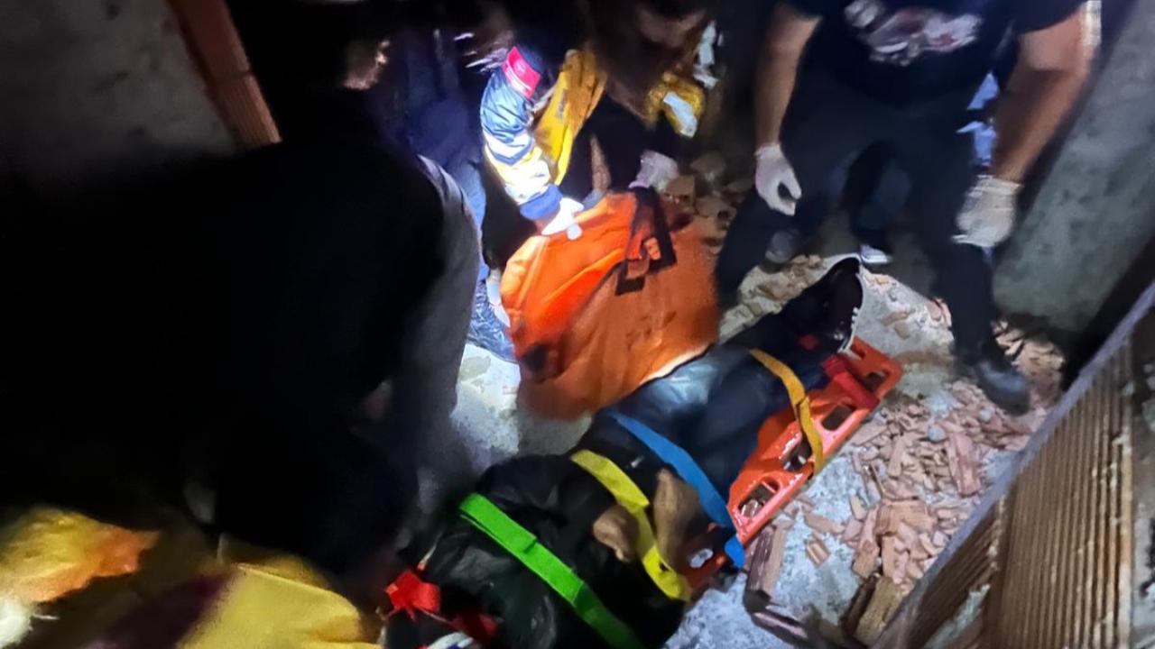 Ayvalık’ta 3’üncü Kattan Asansör Boşluğuna Düştü