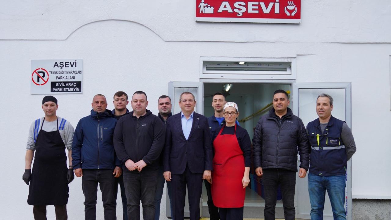 Ayvalık’ta iftar için sabahın ilk ışıklarıyla tatlı telaş başlıyor