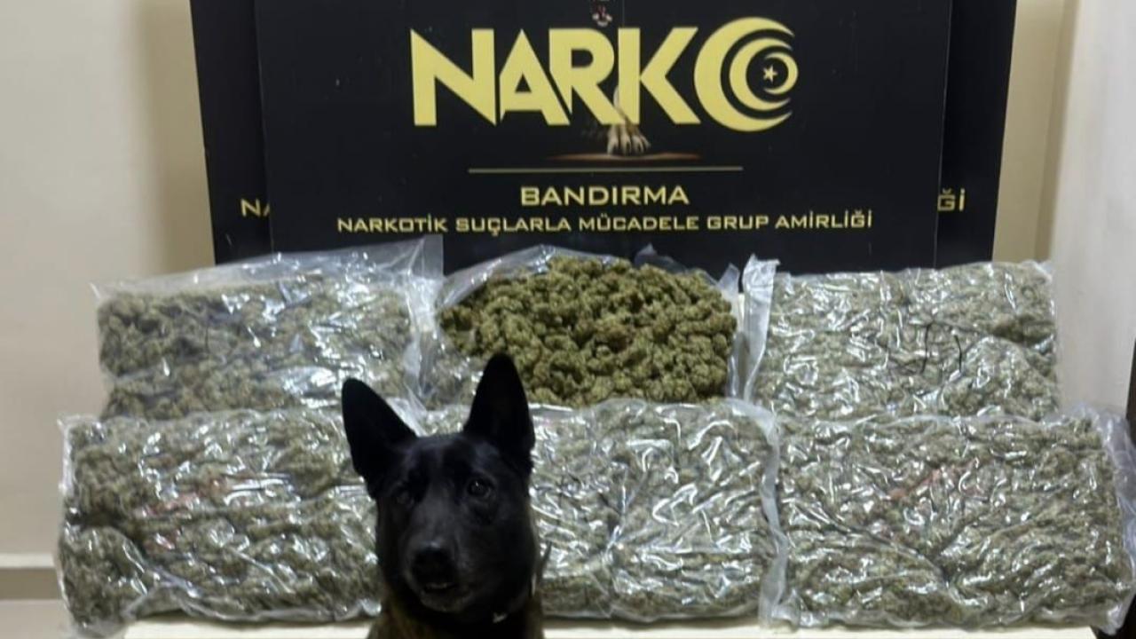 Balıkesir’de uyuşturucu operasyonu: 3 tutuklama