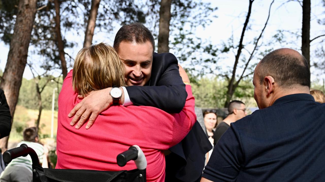 Başkan Akın’dan engel tanımayan destek