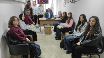 Burhaniye’de lise öğrencileri Belediye’yi ziyaret etti