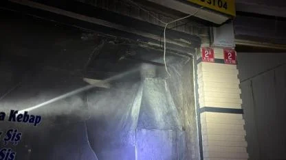 Edremit’te Ciğercide Baca Yangını Paniğe Neden Oldu