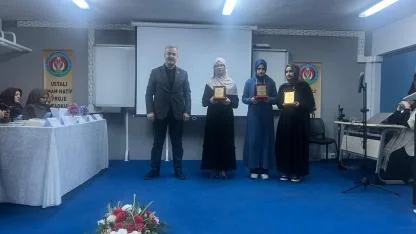 "Genç Nida" Kur'an-ı Kerim'i Güzel Okuma ve Hafızlık Yarışması Balıkesir İl Finali Gerçekleştirildi