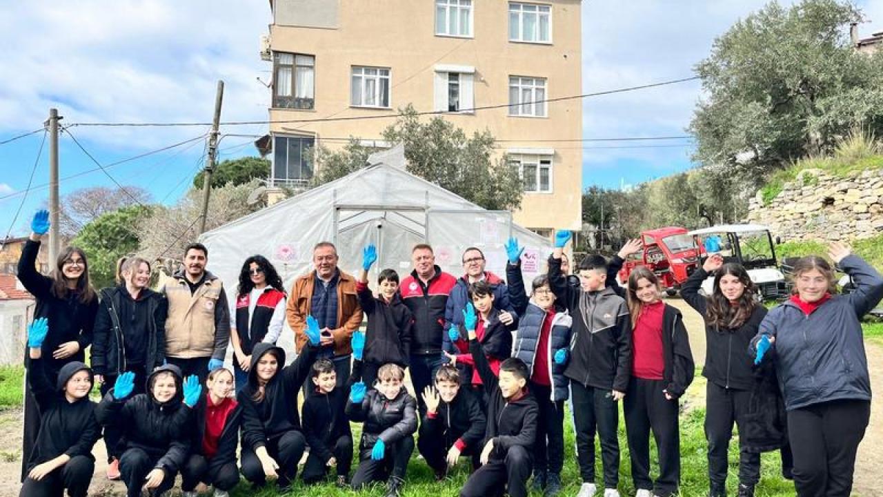Marmara İlçesinde Öğrencilere Uygulamalı Sera Eğitimi Verildi