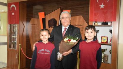 Müdür Selehattin Kal’dan Dursunbey’e Çıkarma: Eğitim Yatırımları ve Projeler Yerinde İncelendi