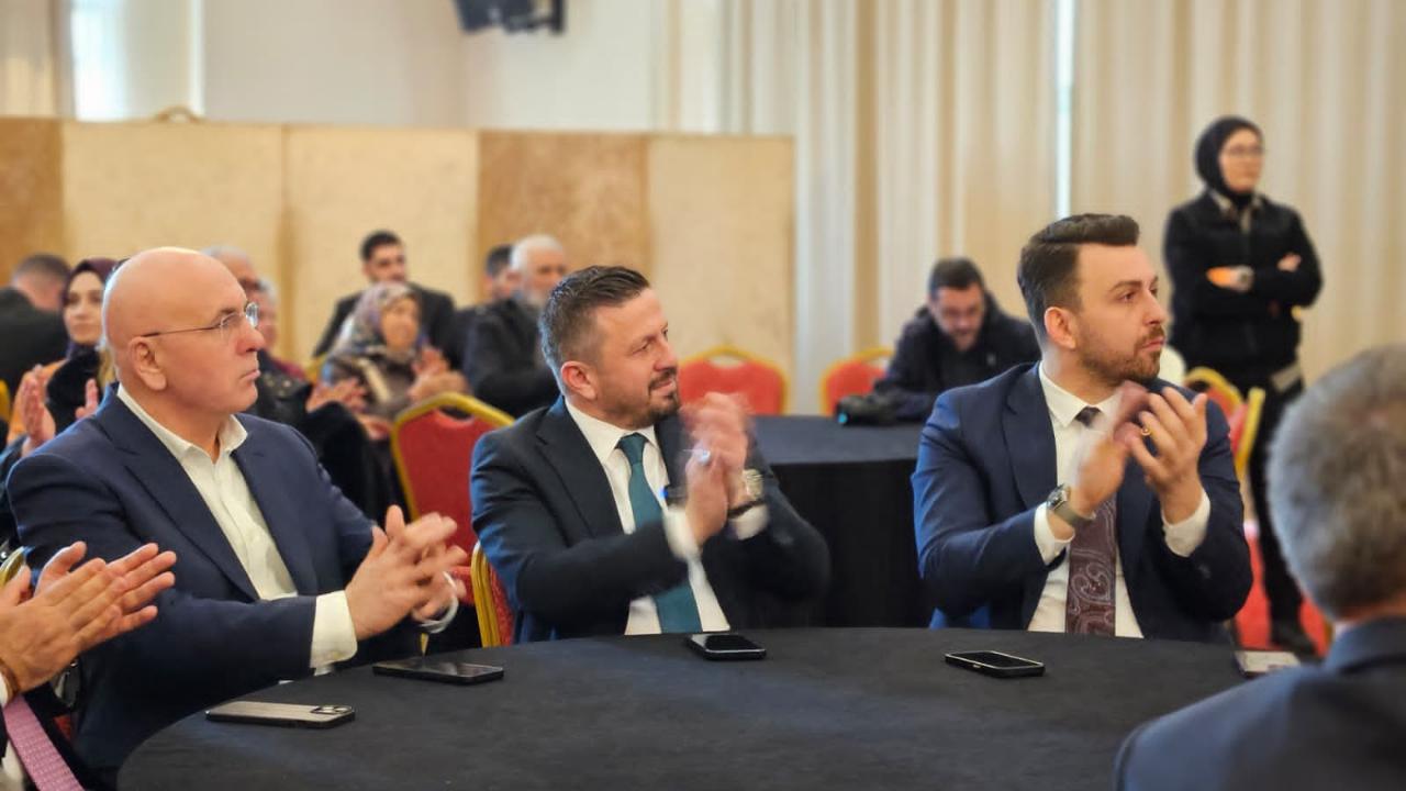 AK Parti Balıkesir’de Bayram Coşkusu: "Birlik ve Beraberlik Bizim En Büyük Gücümüz"