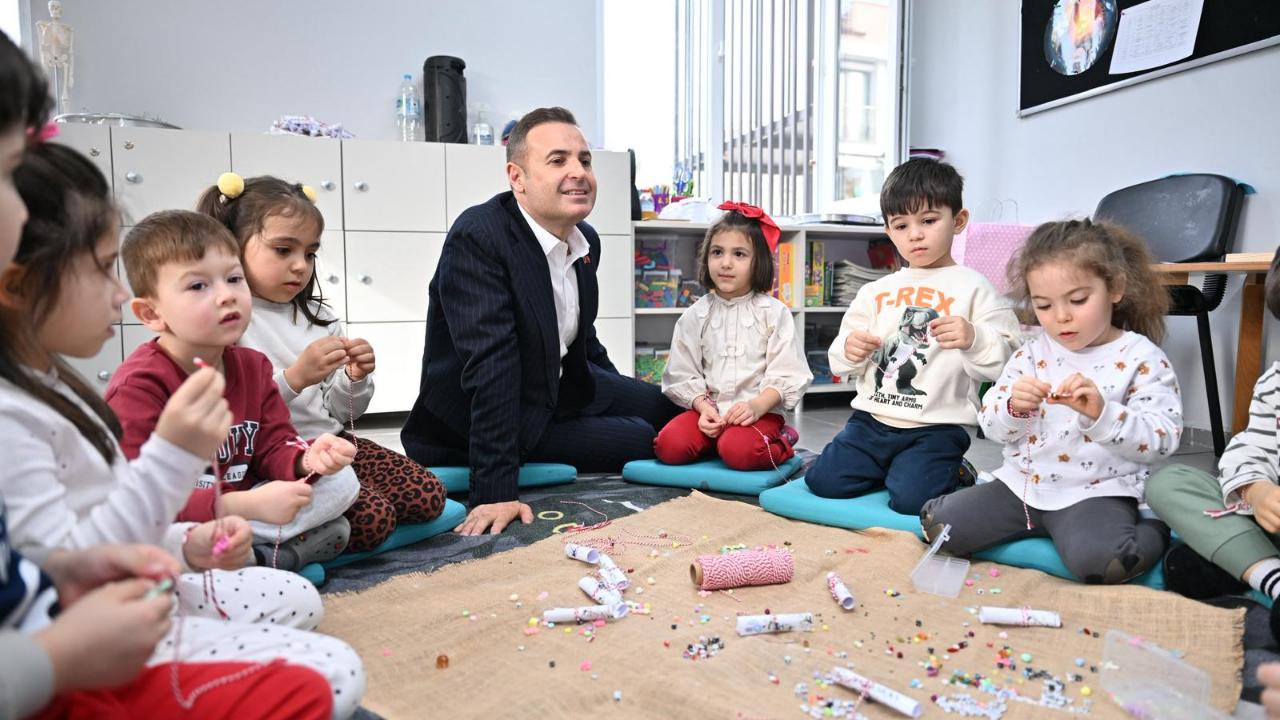 Akın’dan Kuvayımilliye Balçocuk Gündüz Bakımevi’ne ziyaret