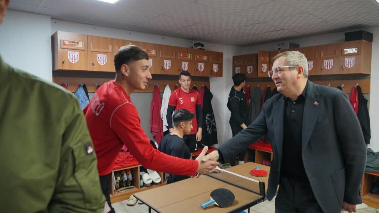 Ayvalık gücü’ne Mesut Ergin Dopingi