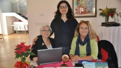 Ayvalık Kasaid ve Kadın Şairlerimiz: 8 Mart Dünya Kadınlar Günü