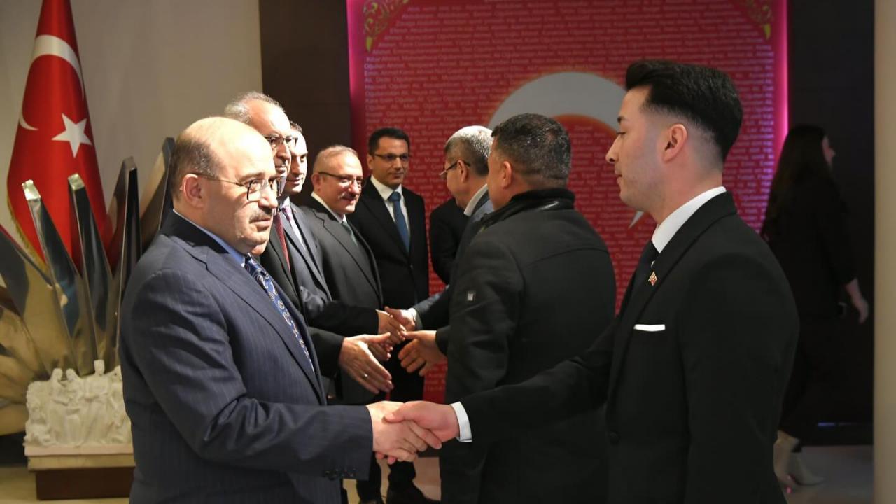 Balıkesir Valiliği’nde bayramlaşma