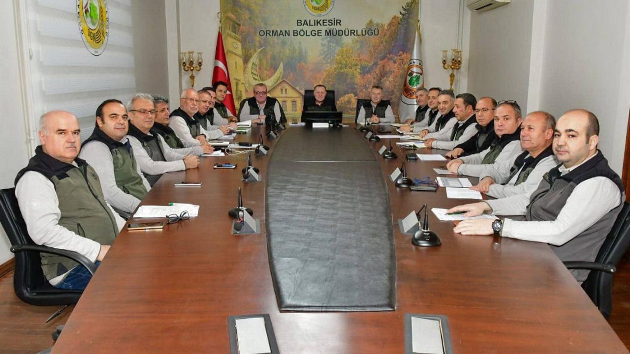 Balıkesir’de Orman Genel Müdürlüğü video konferans toplantısı yapıldı