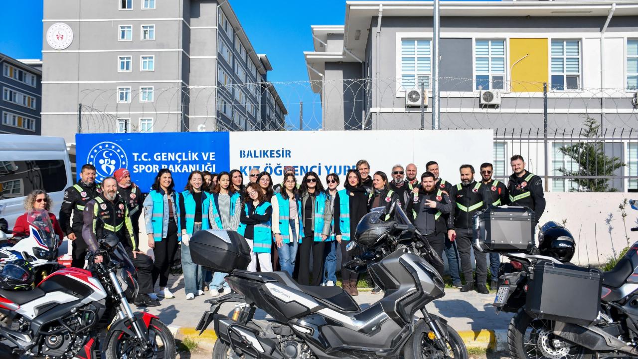 Balıkesir’de Ramazan Bereketi Sokaklara Taştı