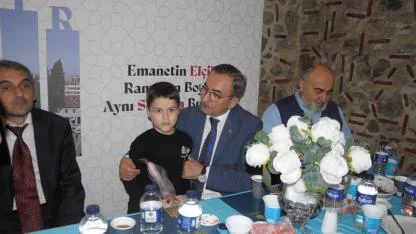 Balıkesir’de Vakıflar Bölge Müdürlüğü’nden İl Müftülüğü Personeline İftar Programı