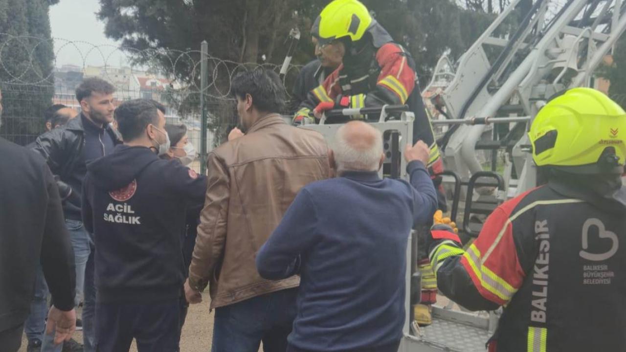 Bandırma’da Alevler Arasında Can Pazarı: 5 Kişi Son Anda Kurtarıldı!