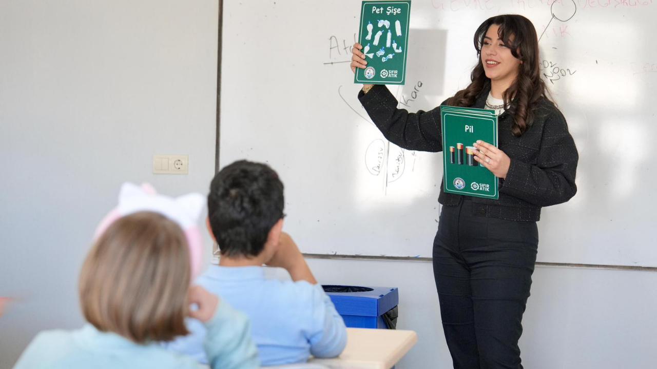 Burhaniye Belediyesi çevreye duyarlı nesiller yetiştiriyor