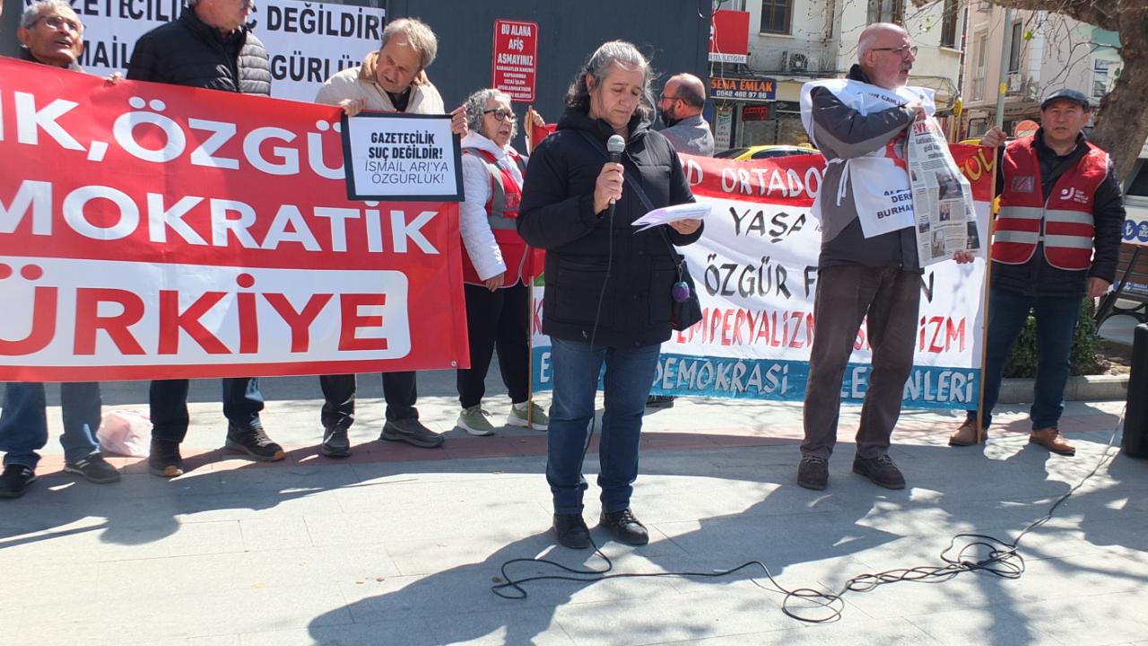 Burhaniye de gazeteci İsmail Arı’ya özgürlük eylemi