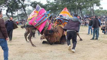 Burhaniye’de Meclis Başkan Vekili Erdil’den güreş teşekkürü