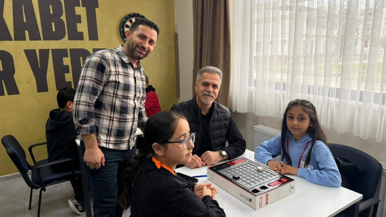 Burhaniye’de Sıfır Atık Bilgilendirme Standı ilgi gördü