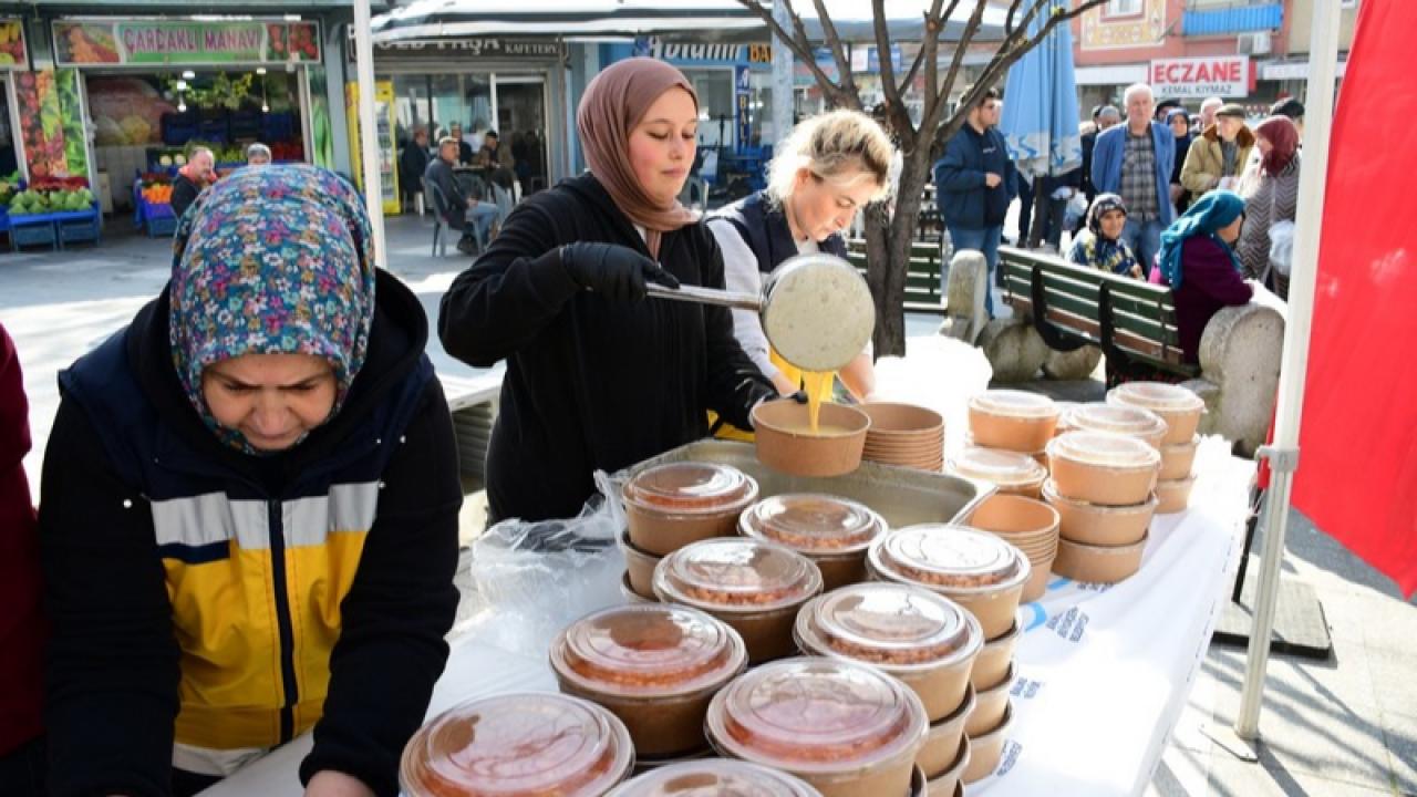 Büyükşehir’in iftar sofrası Altıeylül’de gönülleri ısıttı